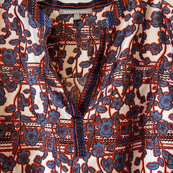Daniel Rainn Stitch Fix Floral Blouse - Picture 9 of 9